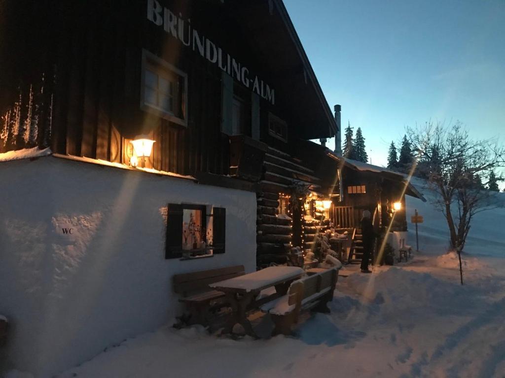 Hotel Bruendling-Alm Berggasthof Auf 1167M Auf Dem Hochfelln Bergen  Exterior foto